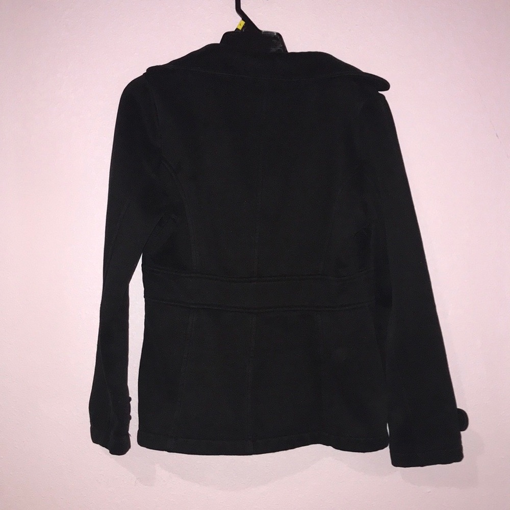 Simple coat - Picture 2 of 3